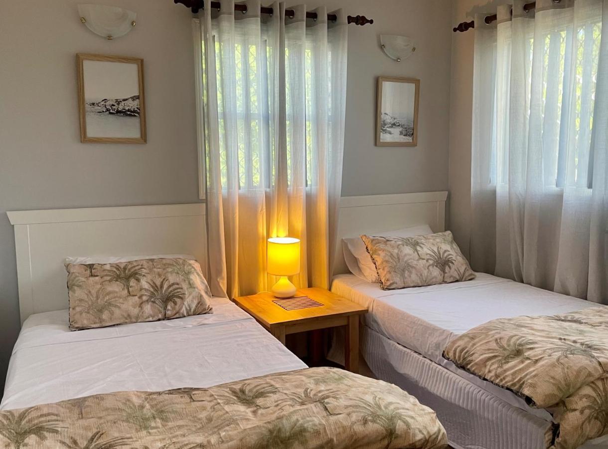 Villa Venezia Apt 3 - Spacious Hervey Bay Beachfront Apartment Екстериор снимка